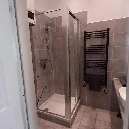 Apartamento Pia'S Gardenview Viena Exterior foto